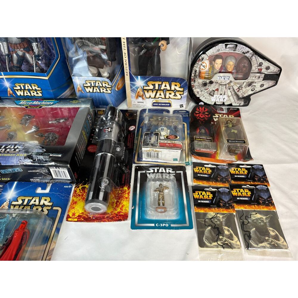 Lot Star Wars Mixed Collectibles 2000's era Figures Vehicles Micro Machines PEZ - Picture 4 of 16